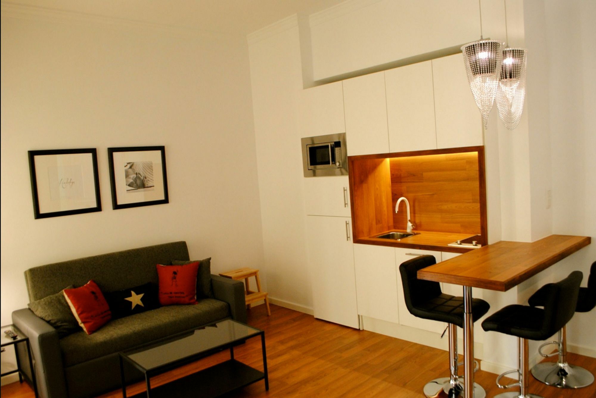 מאלגה Apartamentos Dona Carmen מראה חיצוני תמונה